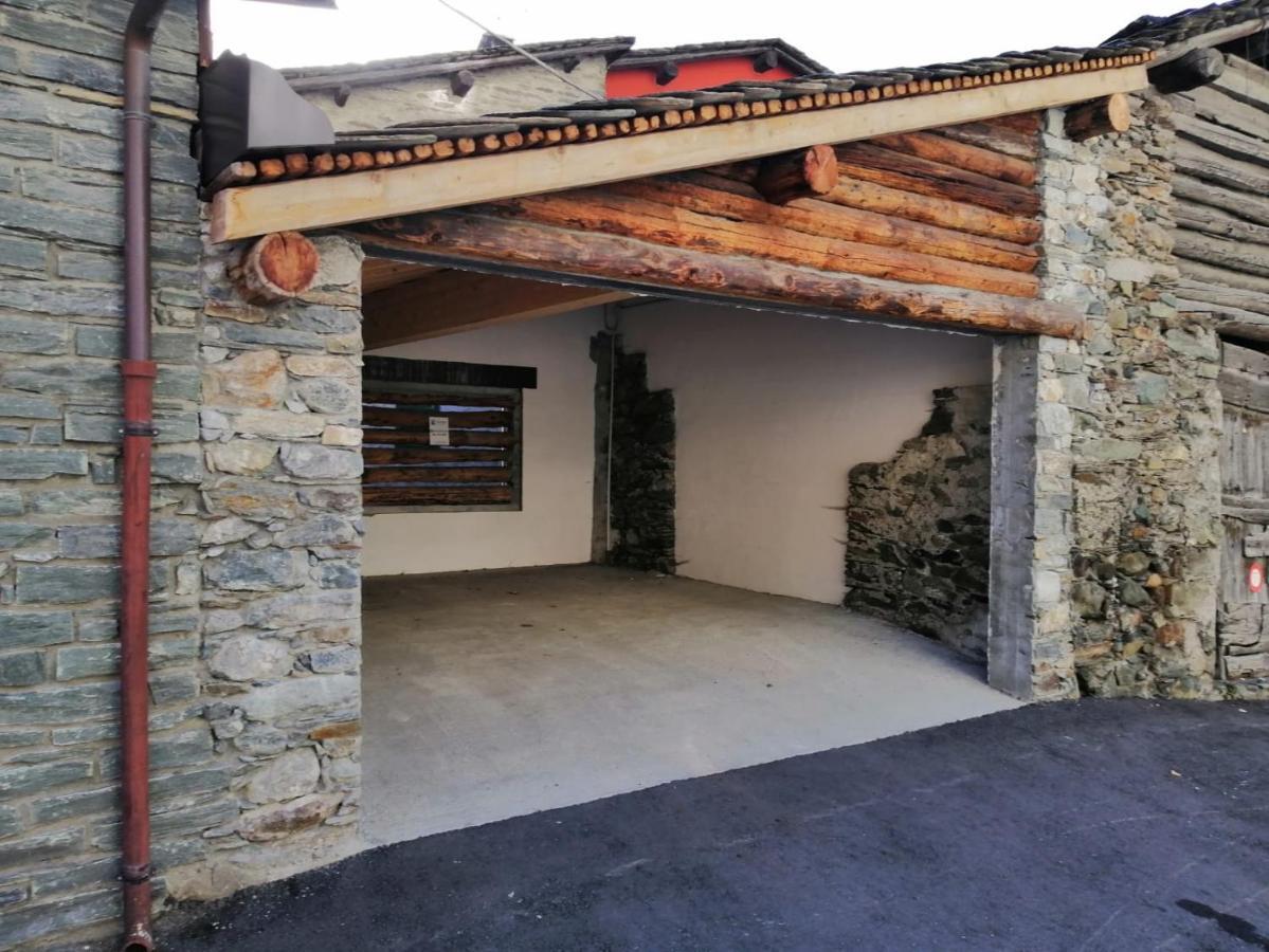 Ca Giuel Lägenhet Chiesa in Valmalenco Exteriör bild